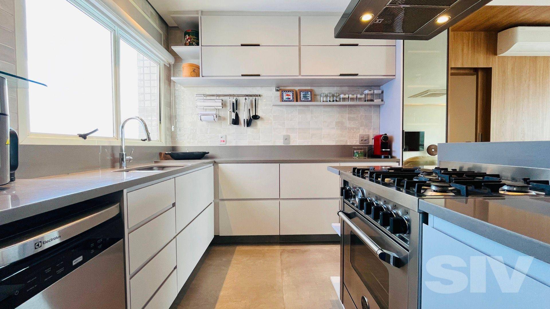 Apartamento a Venda em RIVIERA DE SÃO LOURENÇO, BERTIOGA
