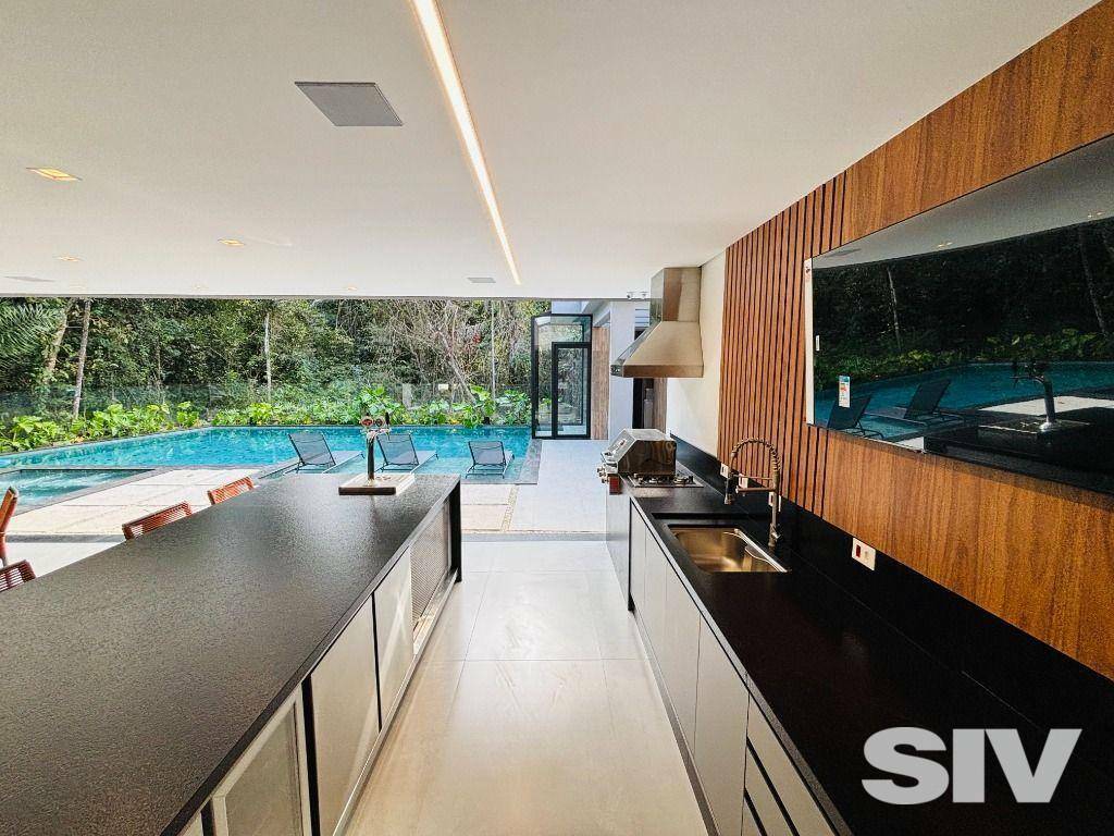 Casa a Venda em RIVIERA DE SÃO LOURENÇO, BERTIOGA
