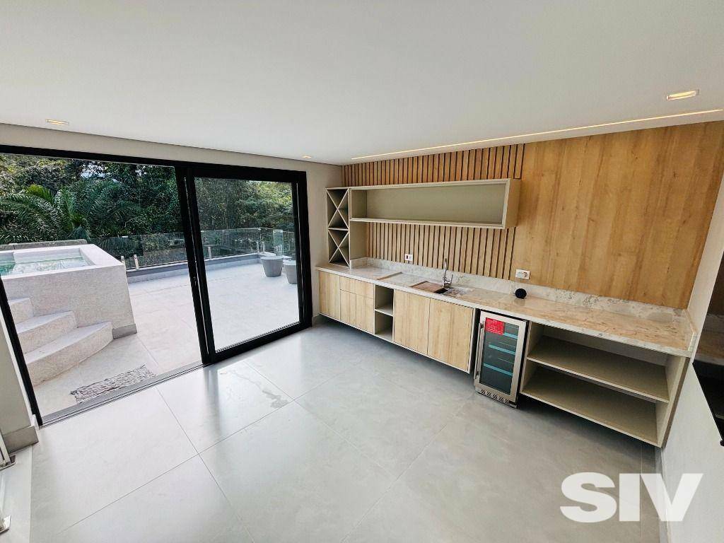 Casa a Venda em RIVIERA DE SÃO LOURENÇO, BERTIOGA