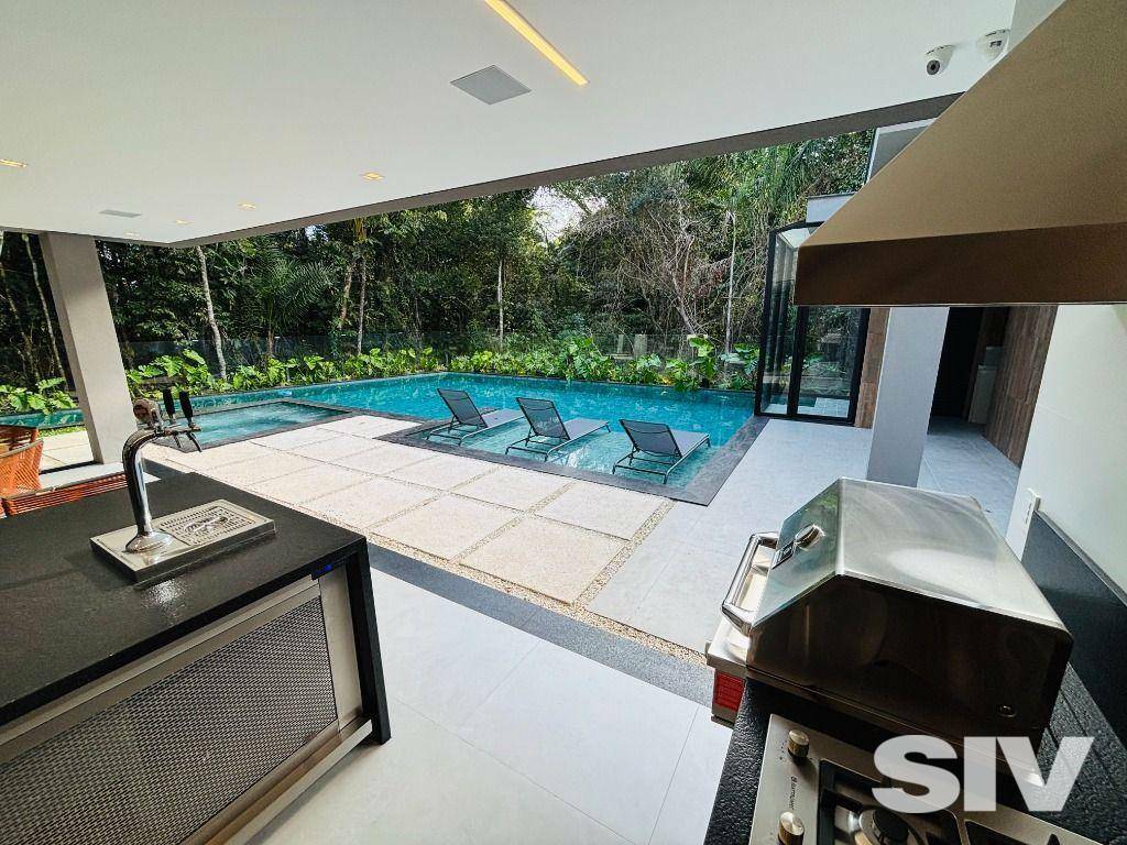 Casa a Venda em RIVIERA DE SÃO LOURENÇO, BERTIOGA
