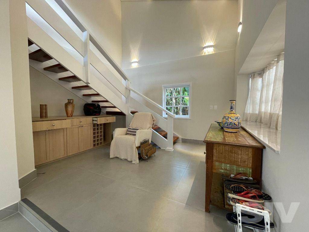 Casa a Venda em RIVIERA DE SÃO LOURENÇO, BERTIOGA