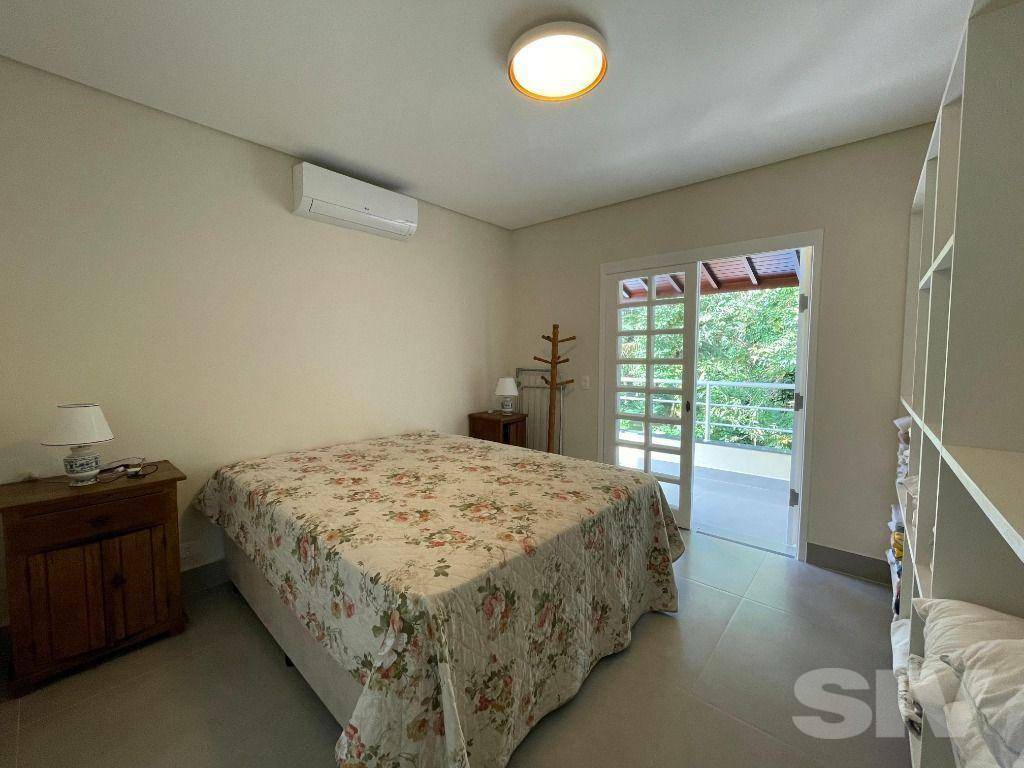 Casa a Venda em RIVIERA DE SÃO LOURENÇO, BERTIOGA