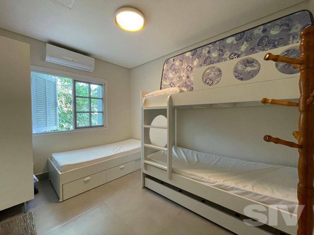 Casa a Venda em RIVIERA DE SÃO LOURENÇO, BERTIOGA