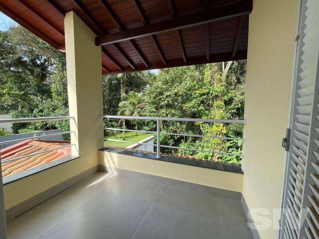 Casa a Venda em RIVIERA DE SÃO LOURENÇO, BERTIOGA