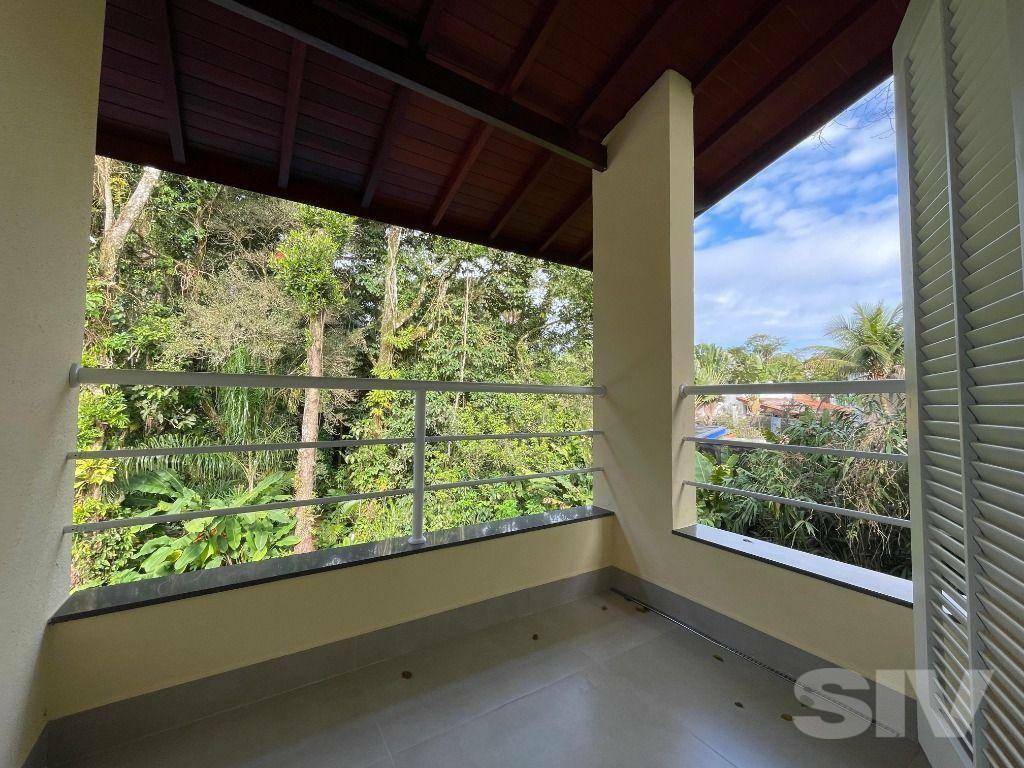 Casa a Venda em RIVIERA DE SÃO LOURENÇO, BERTIOGA