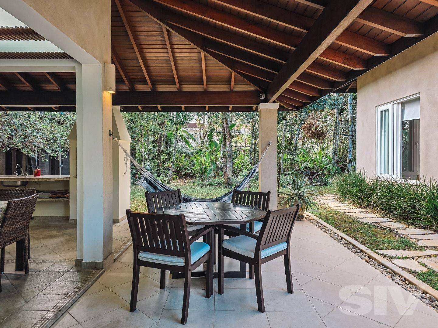 Casa a Venda em RIVIERA DE SÃO LOURENÇO, BERTIOGA