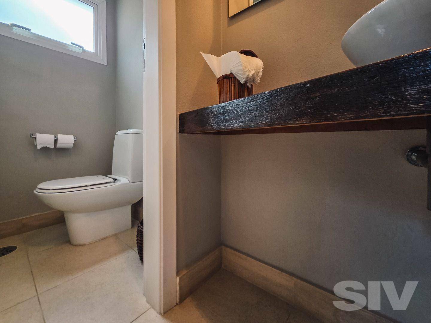 Casa a Venda em RIVIERA DE SÃO LOURENÇO, BERTIOGA
