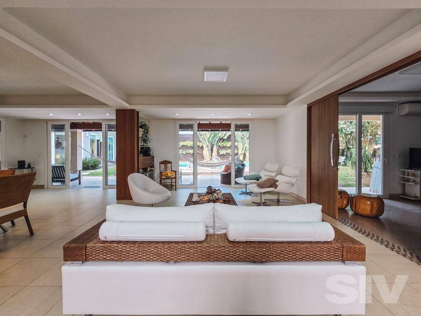 Casa a Venda em RIVIERA DE SÃO LOURENÇO, BERTIOGA