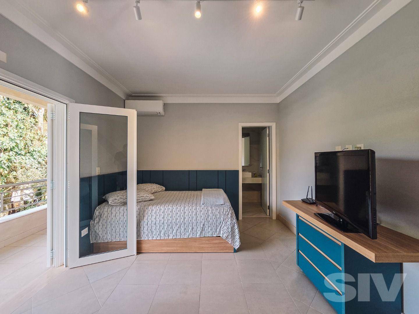 Casa a Venda em RIVIERA DE SÃO LOURENÇO, BERTIOGA