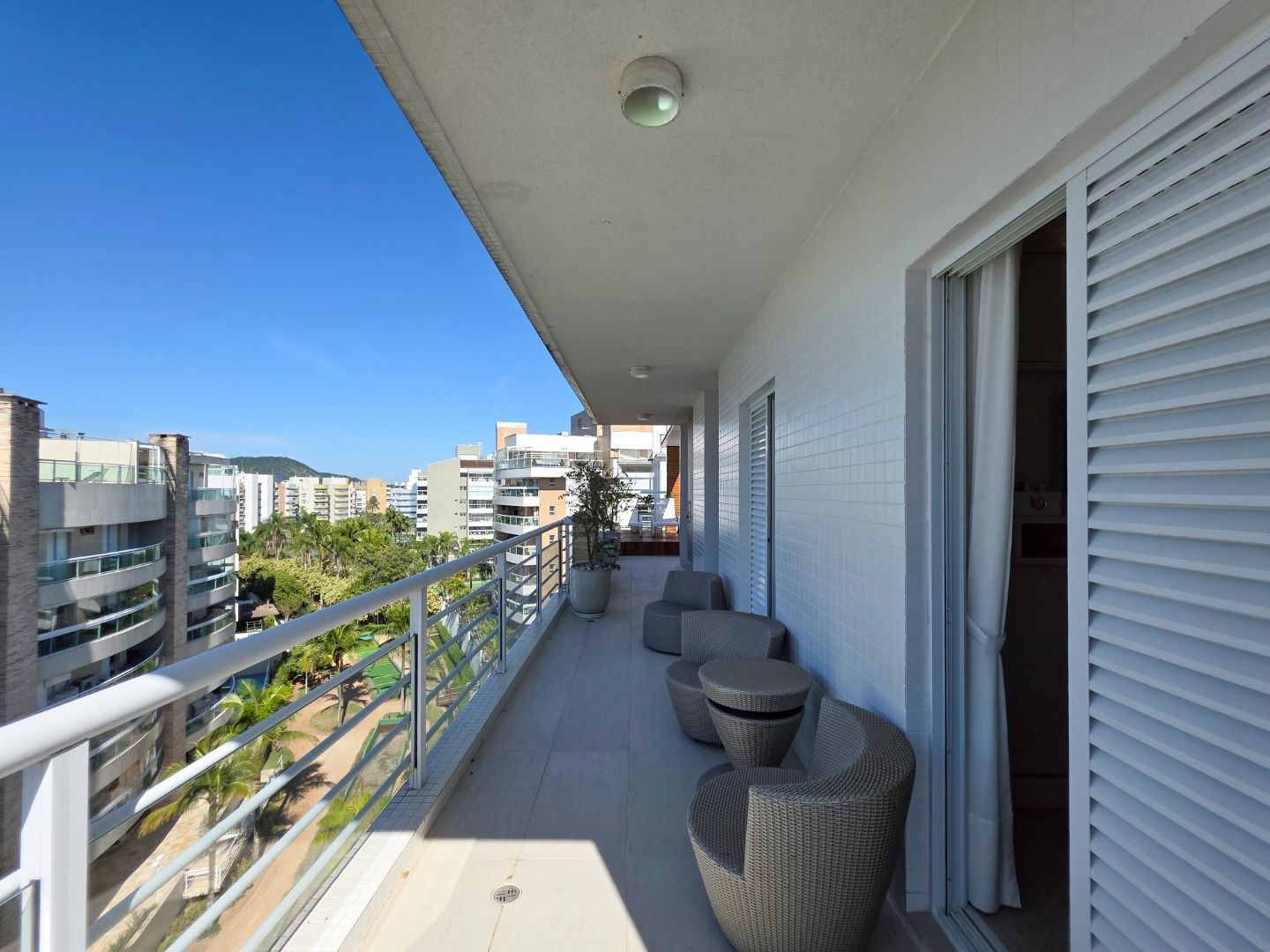 Apartamento a Venda em RIVIERA DE SÃO LOURENÇO, BERTIOGA