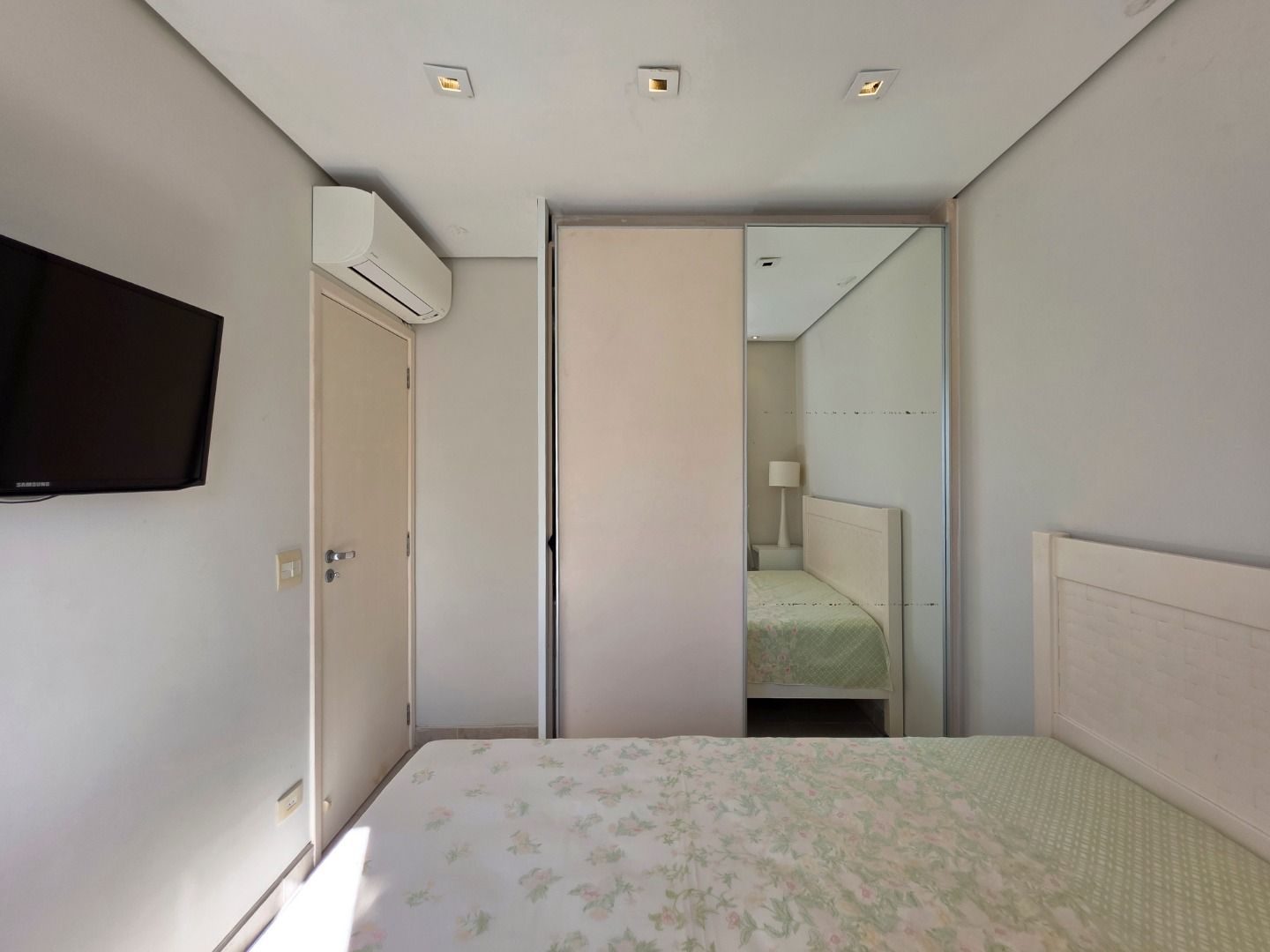 Apartamento a Venda em RIVIERA DE SÃO LOURENÇO, BERTIOGA