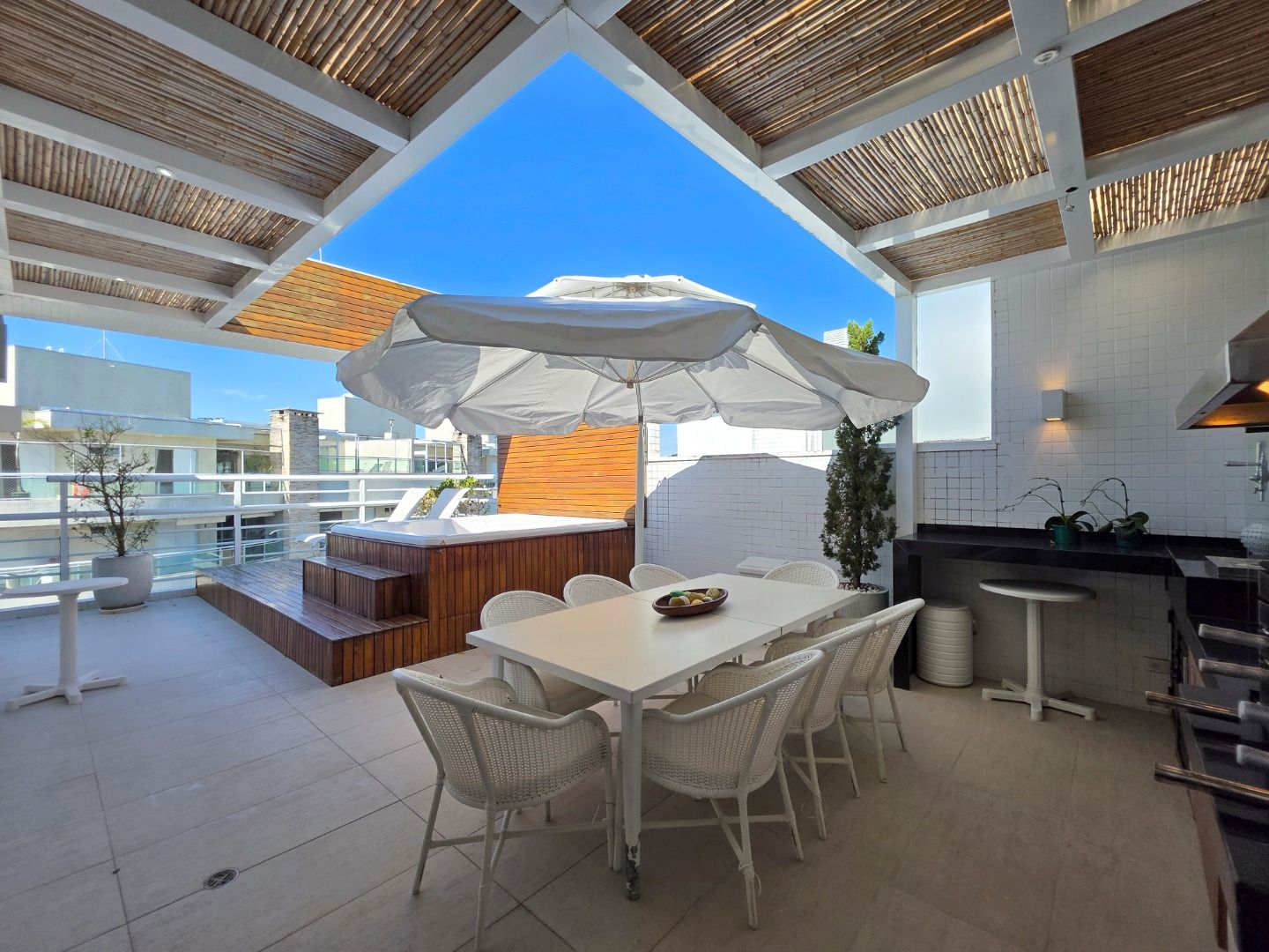 Apartamento a Venda em RIVIERA DE SÃO LOURENÇO, BERTIOGA