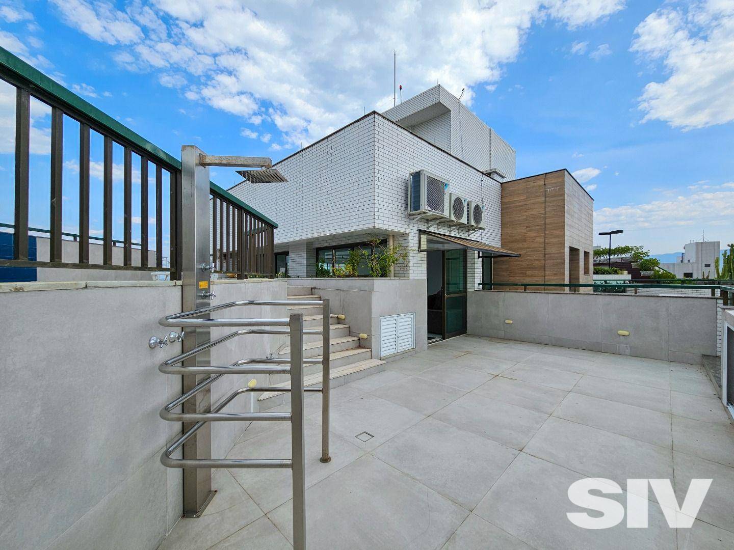 Apartamento a Venda em RIVIERA DE SÃO LOURENÇO, BERTIOGA